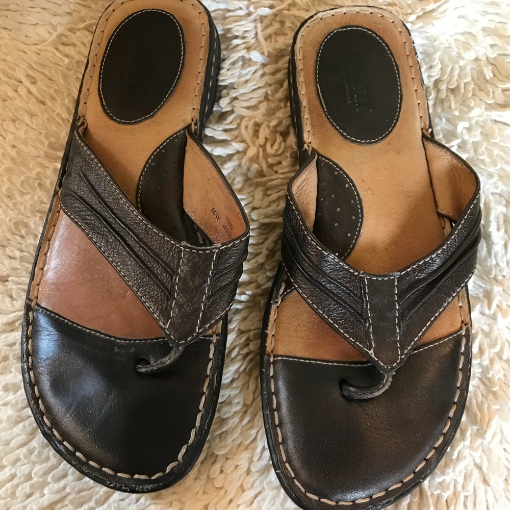 Born Bronze Sandals Size 10